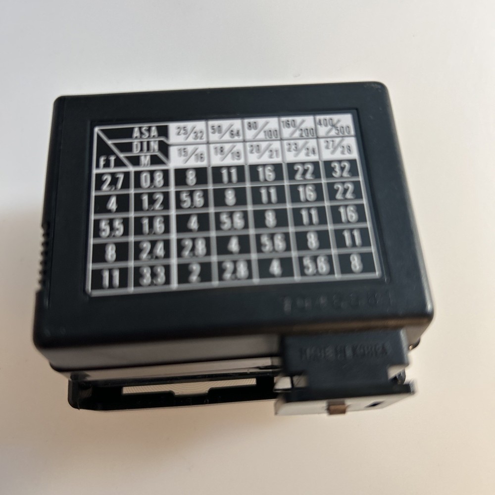 Vivitar Flash 51 Electronic Flash Camera Photograph zao