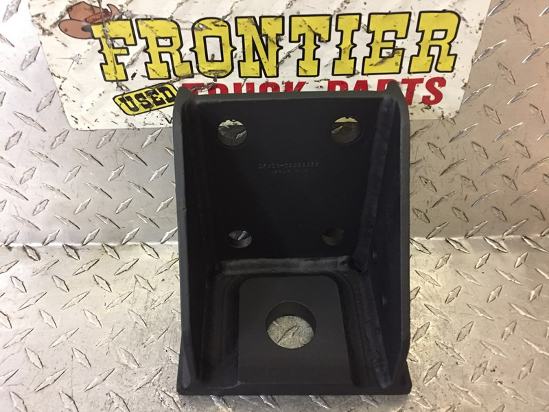 Cummins Engine Mount OFW39CAU23828 (548-11204)