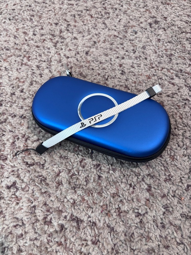 Sony PSP Blue 1000/2000/3000  Game carrying case