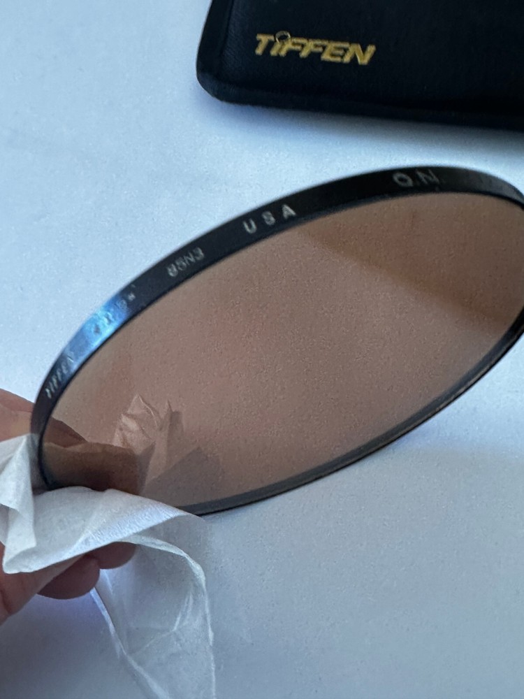 TIFFEN 4 1/2" 85N3 FILTER (scratches)