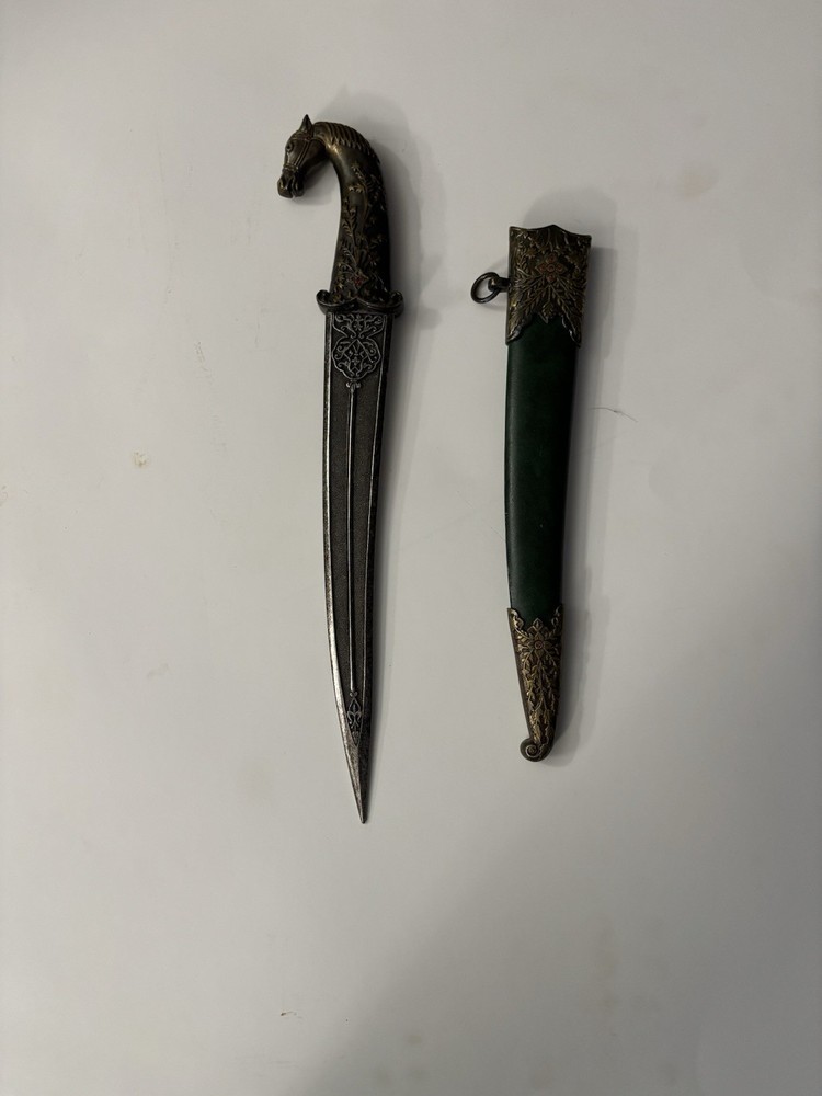 Mughal Khanjar Dagger replica