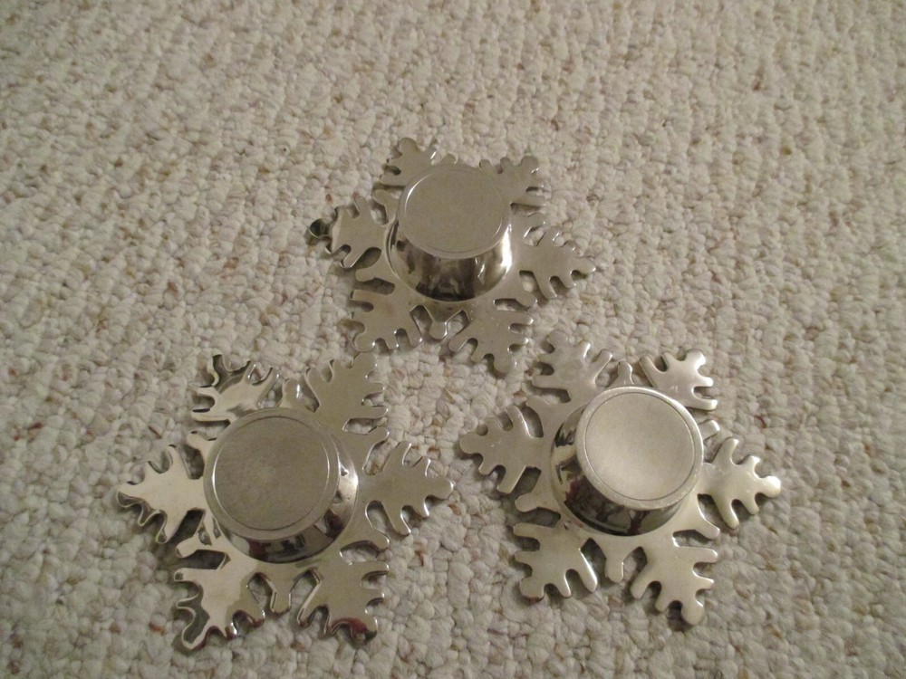 Crate & Barrel Silver Snowflake Candle Holder Set of 3