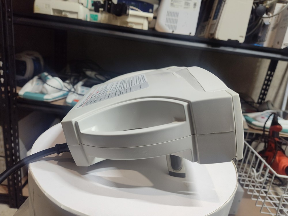 Masimo radical 7 pulse oximeter---No SPO2 cable.