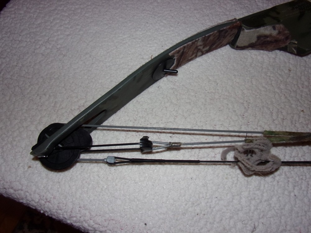 PSE Game Sport Compound Bow