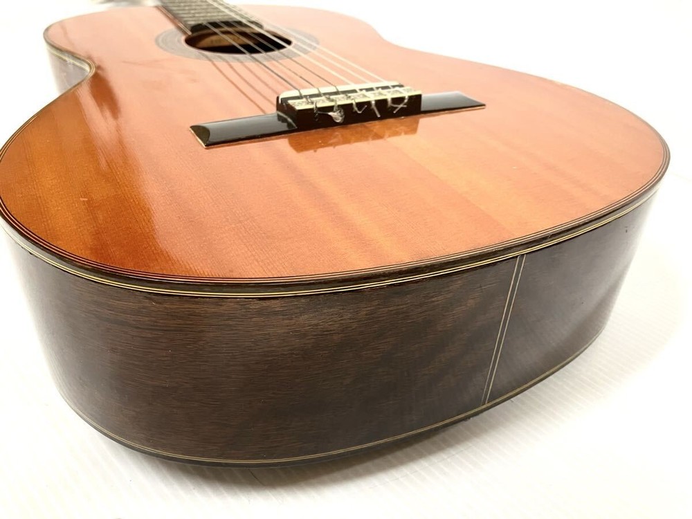 Yamaha G-150D Classical Guitar Hard Case