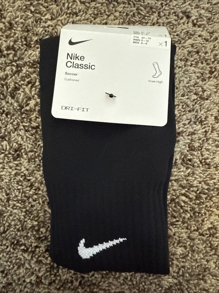 Nike Soccer Socks Size Medium-1 Pair