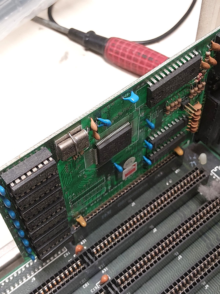80s Turbo PC Personal Computer AT POWERS ON - READ