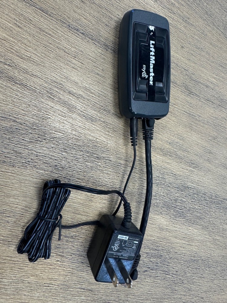 Liftmaster 828LM Internet Gateway Smartphone Control MyQ Technology Operators