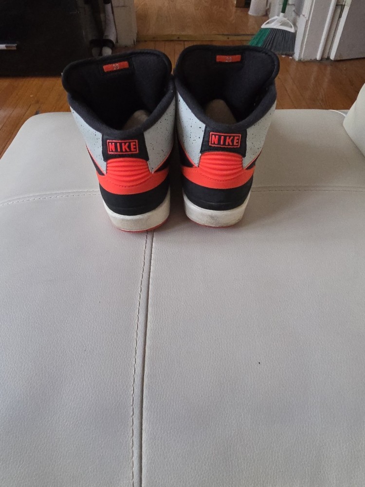 Size 5 (GS) - Jordan 2 Retro Mid Infrared 23