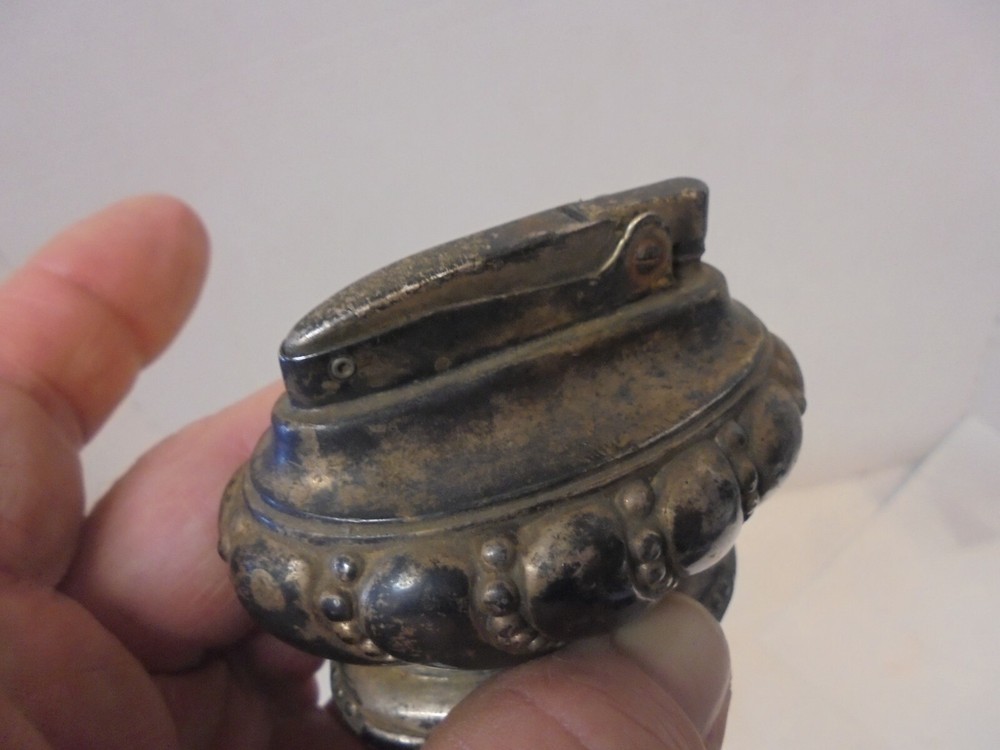 metal table top cigarette lighter ronson crown silver plated retro decor