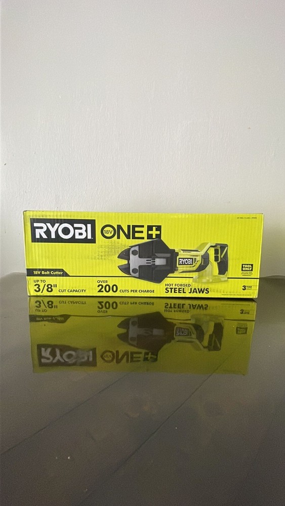 Ryobi ONE+ 18V Cordless Bolt Cutters (Tool Only)