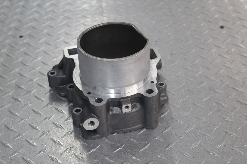 2000 APRILIA RSV MILLE ENGINE FRONT MOTOR PISTON CYLINDER BLOCK