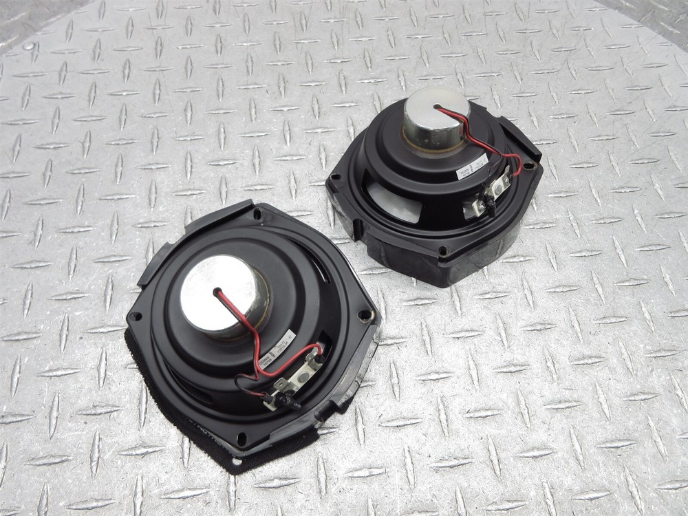 2009 Harley Electra Glide FLHTC Speaker Left Right Side Audio Housing Assembly