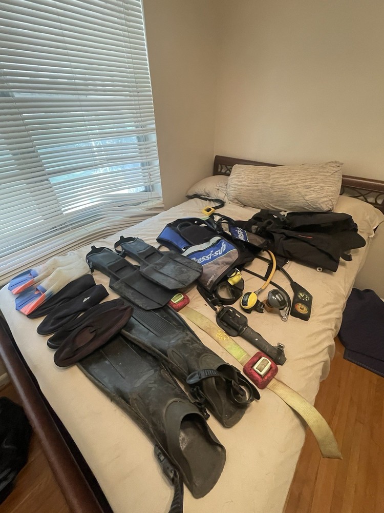 Scuba gear/ Dive Gear