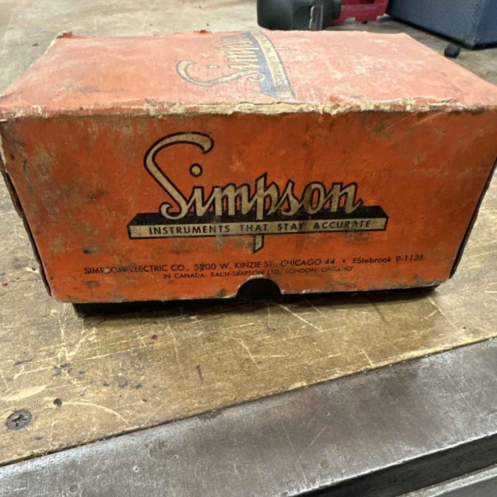 Simpson Model 376 AC Analog Voltmeter Rectifier Type 5-1000V