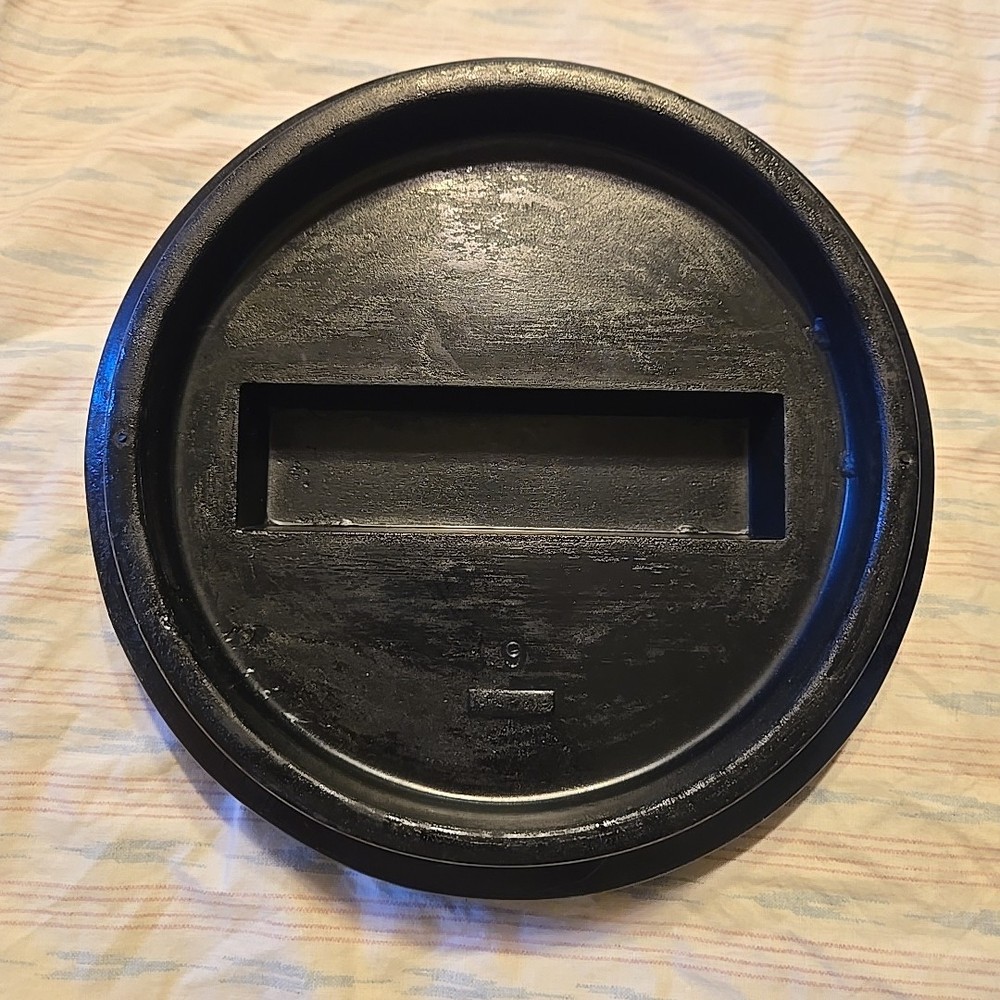 Cal Spas Black Round filter lid Cap 9.5" 9" 1/2