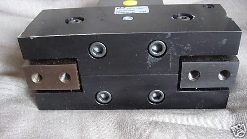 PHD Parallel Pneumatic Gripper 7980-03-2101