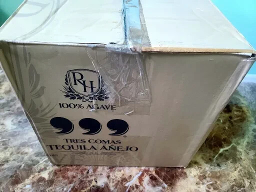 SILICON VALLEY: Tres Comas Tequila EMPTY Box w/Studio COA