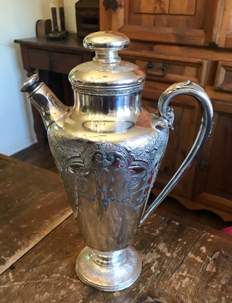 1920’s Art Deco Silver plate Cocktail Set Pitcher & Goblets paisley pattern