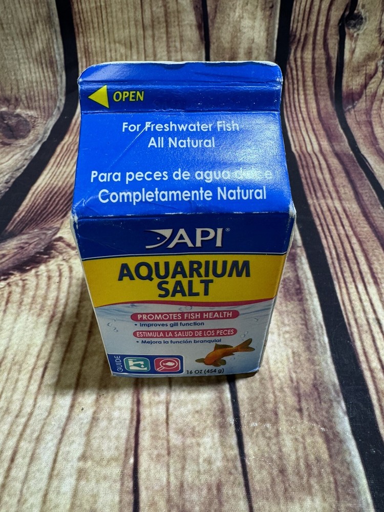 LM API Aquarium Salt 16 oz