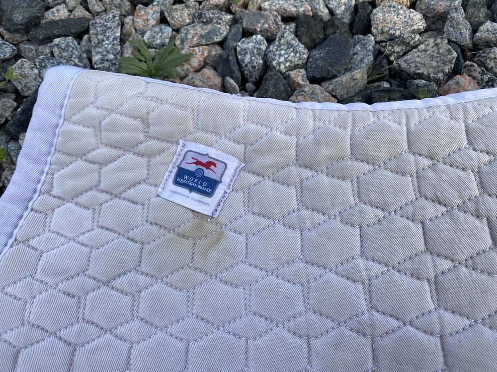 Mattes Size Medium Saddle Blanket