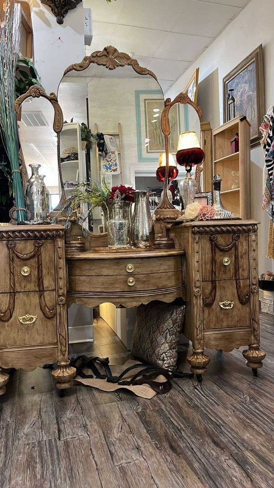 Antique Vanity 1900’s With Mirror solid Wood