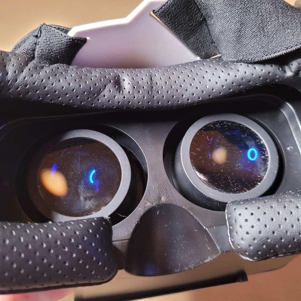 VR Park Virtual Reality Glasses Headset With Bluetooth Remote Controller