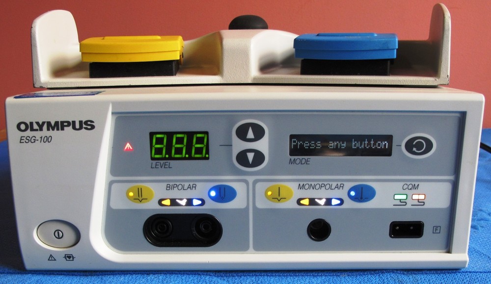 Olympus ESG-100 ESU Generator With Foot Switch 2012