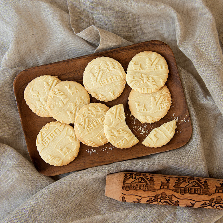 Nordic Ware Woodland Cottage Embossing Rolling Pin