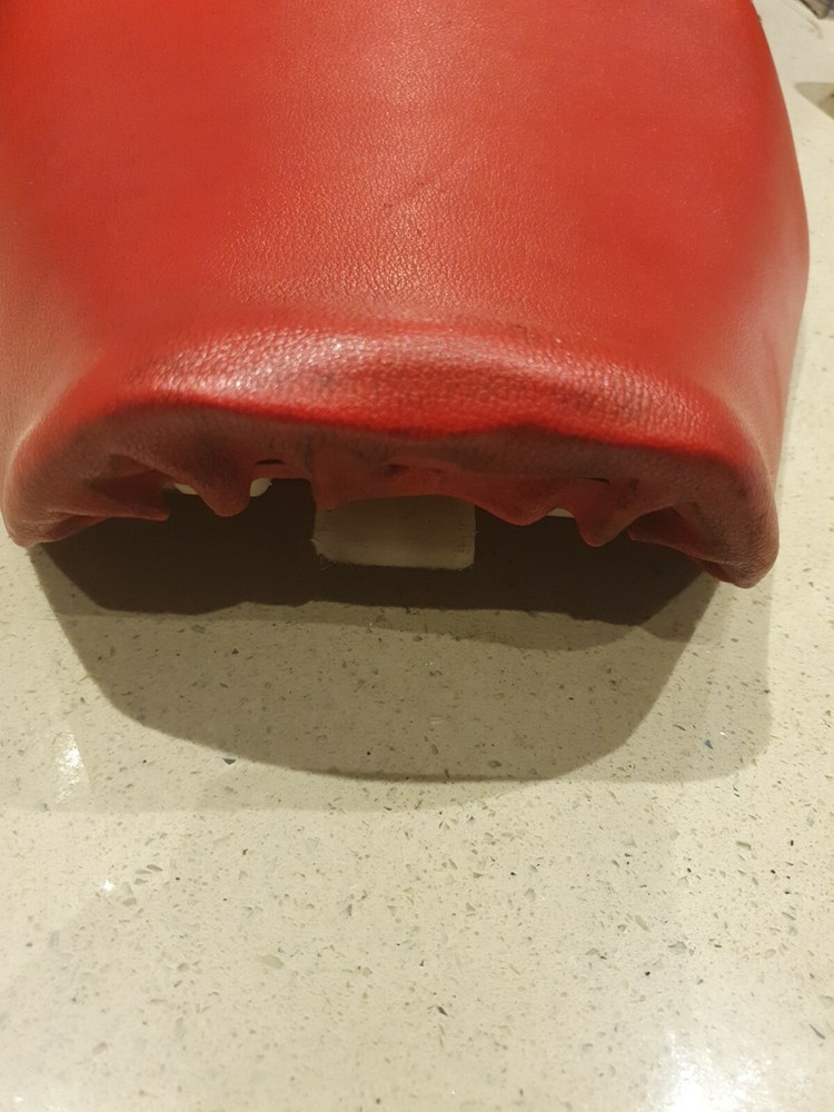 Suzuki GSXR 750 WN Seat