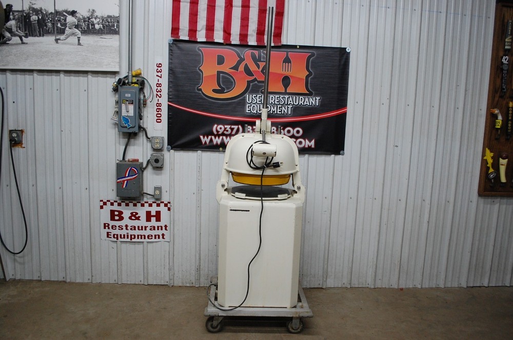 Thunderbird TBRO-30 Part Bakery Dough Divider Rounder