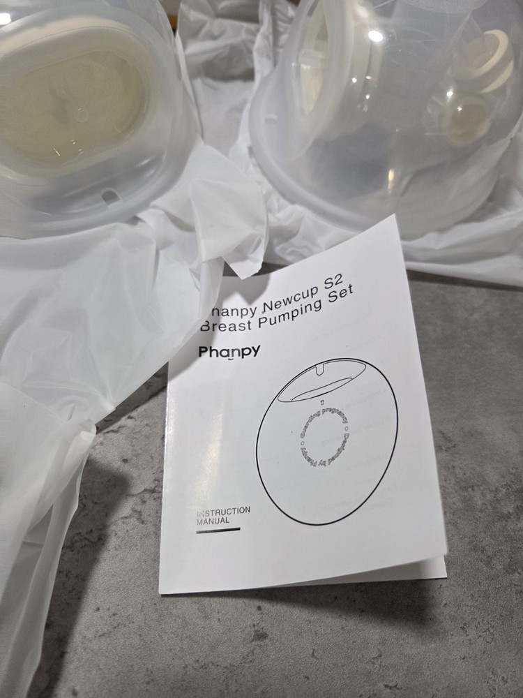 Phanpy Newcup S2 Bilateral Breast Pumping Cups Silicone *DAMAGED BOX*