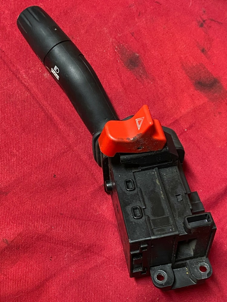 FREIGHTLINER TURN SIGNAL, HAZARD COLUMN SWITCH, LIGHTS A06-36956-003