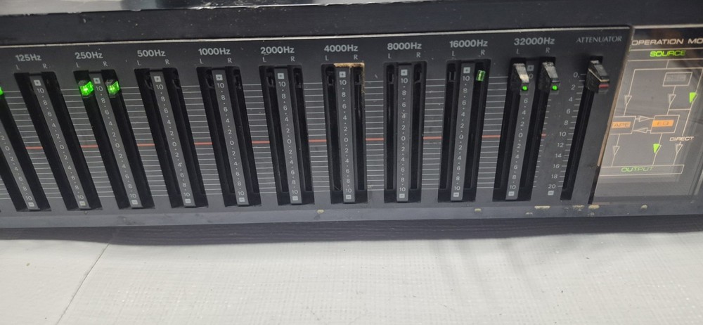 onkyo integra eq-35 Equalizer - Powers On - Missing Slider Knobs - As Is Read