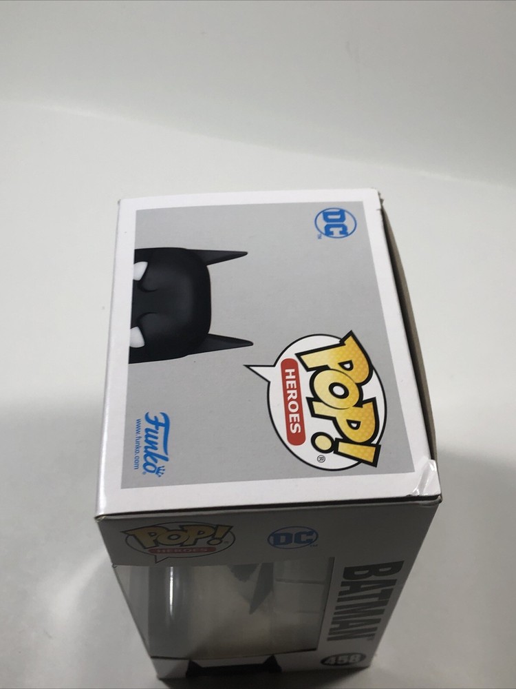 Funko Pop! Batman Beyond #458 Bat Man Figure