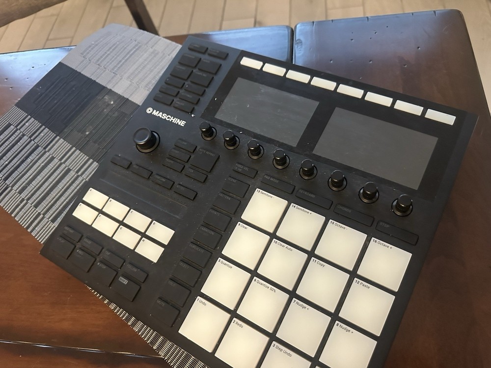 Native Instrument Mk3