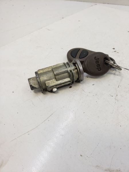 Ignition Switch Fits 1999-2000 GRAND CHEROKEE Tested OEM