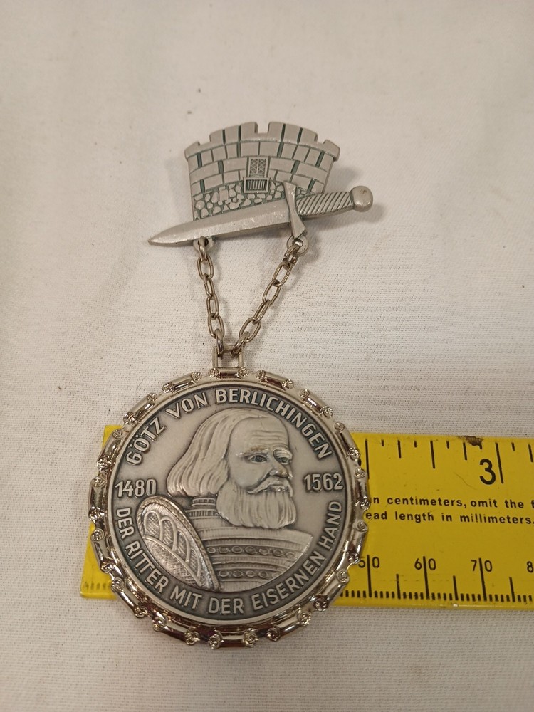 Götz Von Berlichingen Medallion
