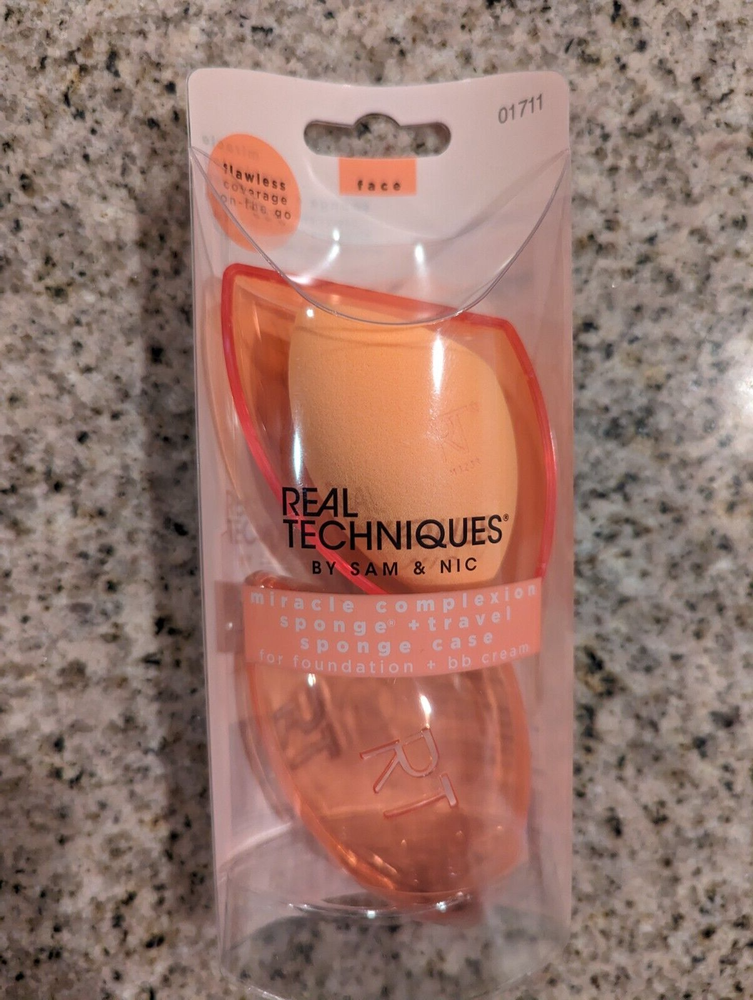 1 Real Techniques MIRACLE COMPLEXION SPONGE + Travel Case #01711 NEW