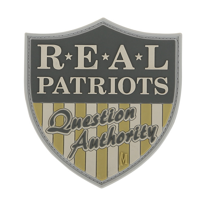 PVC Morale Patch - MAXPEDITION - REAL PATRIOTS - Arid  Multicam -  Hook & Loop