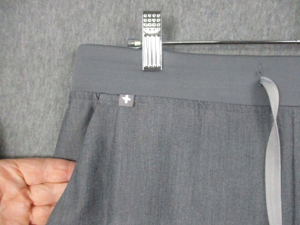 Figs Technical Collection Set Medium Gray Cargo Top Bottoms 2 Piece