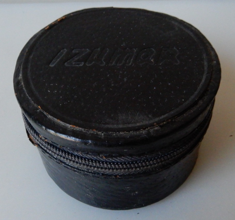 Izumar V-T 58 Portrait Lens with case + step-down filter ring