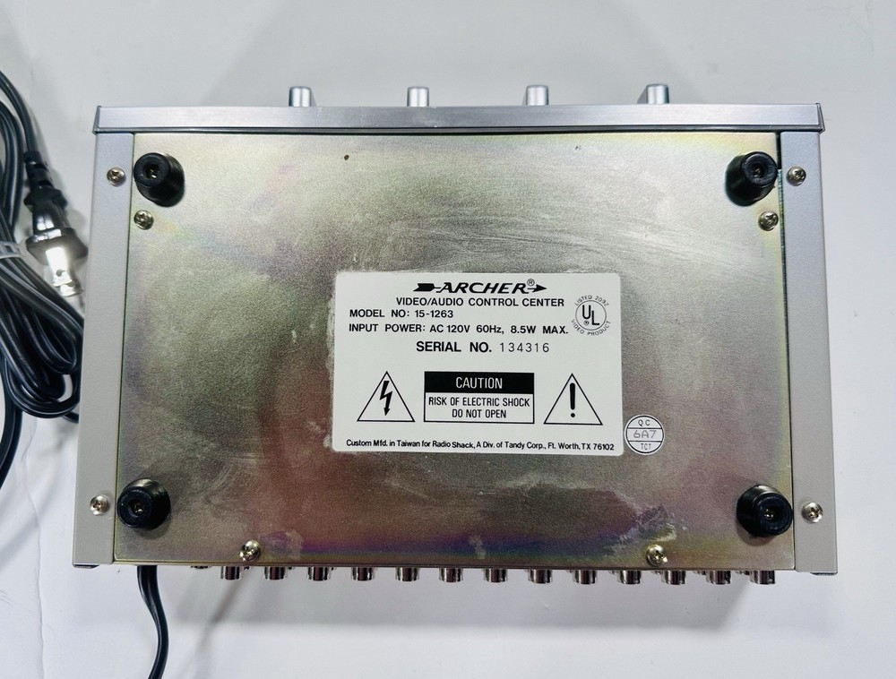 ARCHER - Model 15-1263 Video/Audio Control Center Switcher