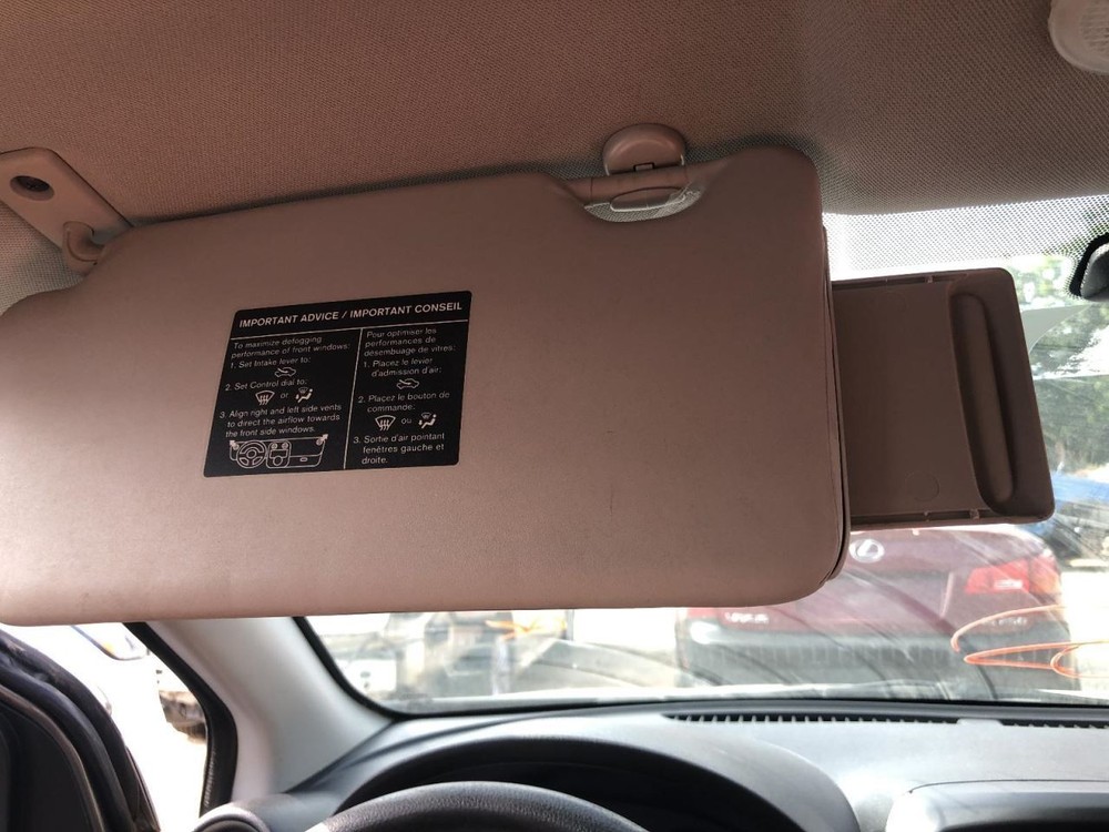 Sun Visor Driver With Bluetooth Phone System Fits 14-15 VERSA 958027
