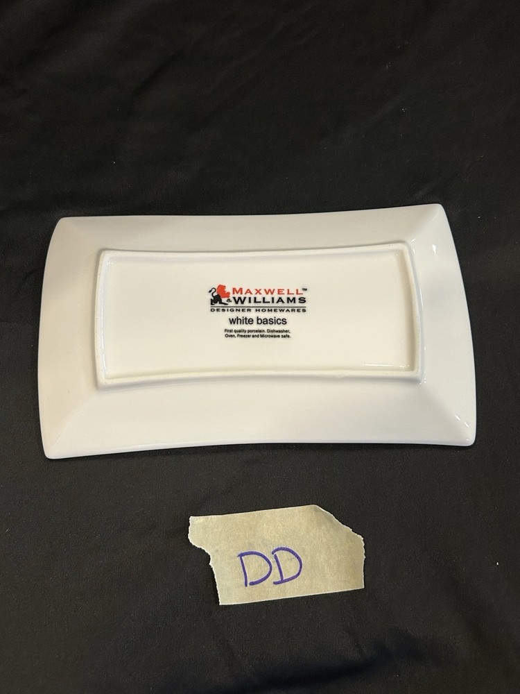 Maxwell Williams White Basics Rectangular Porcelain Appetizer Plates 20x11cm
