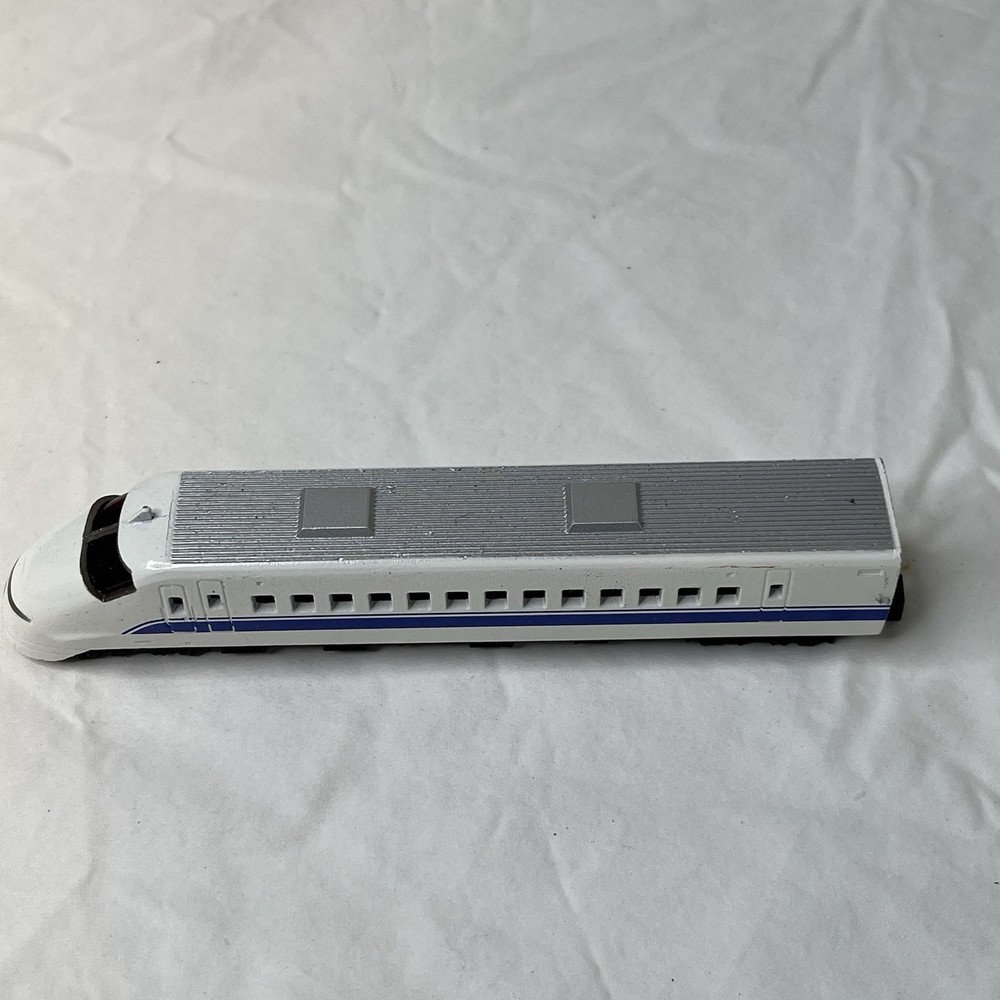 Trane Japan 1/160 Scale Shinkansen 700 Series Bullet Train Model