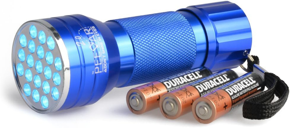 2.0 UV Pet Urine Detector Black Light LED Flashlight + Cat & Dog Behavior Guide.