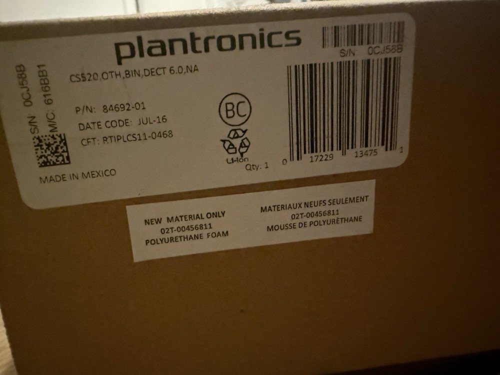 Plantronics CS520 Wireless Office Phone Headset System Long Range Landline