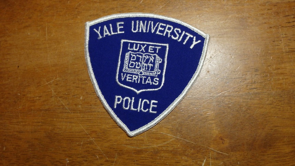 YALE UNIVERSITY POLICE SECURITY GUARD  OBSOLETE  PATCH BX 10#2
