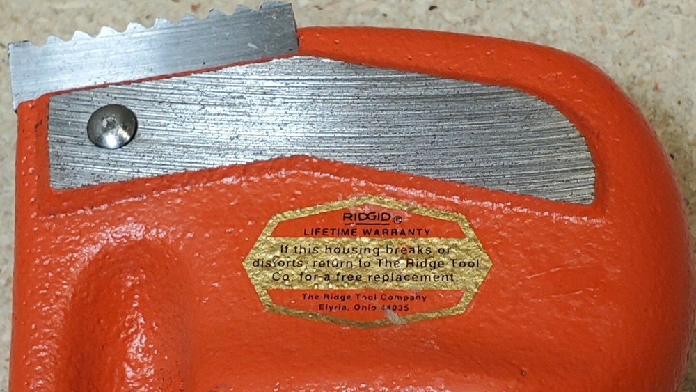 Ridgid® 31440 - heavy-duty replacement handle for a 14" pipe wrench